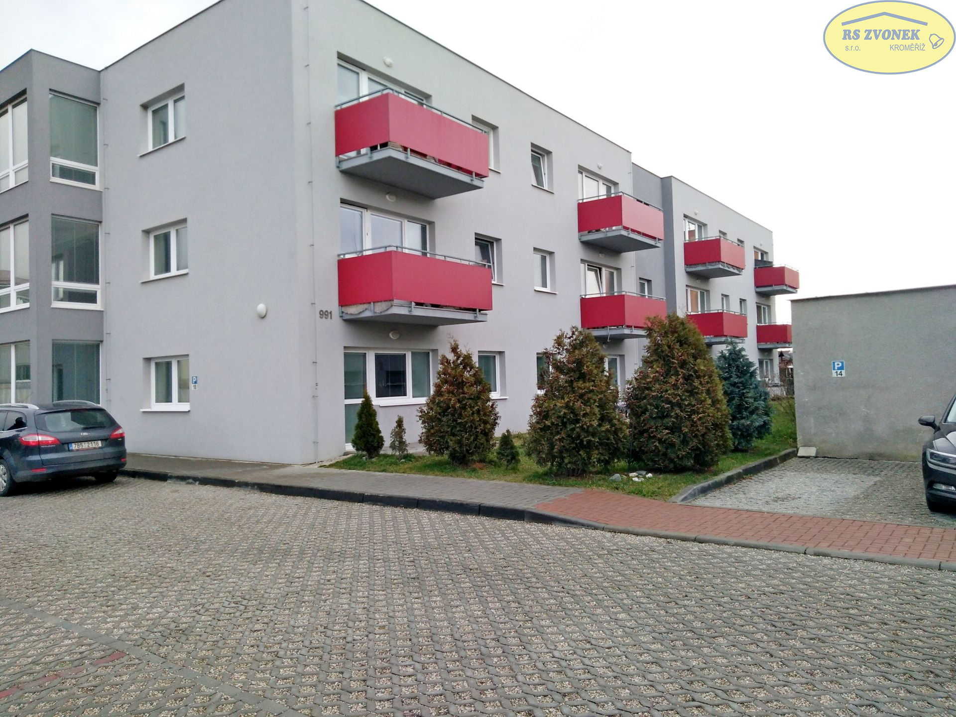 Pronájem BOV 2+kk, Velká Bystřice - titulní obrázek--