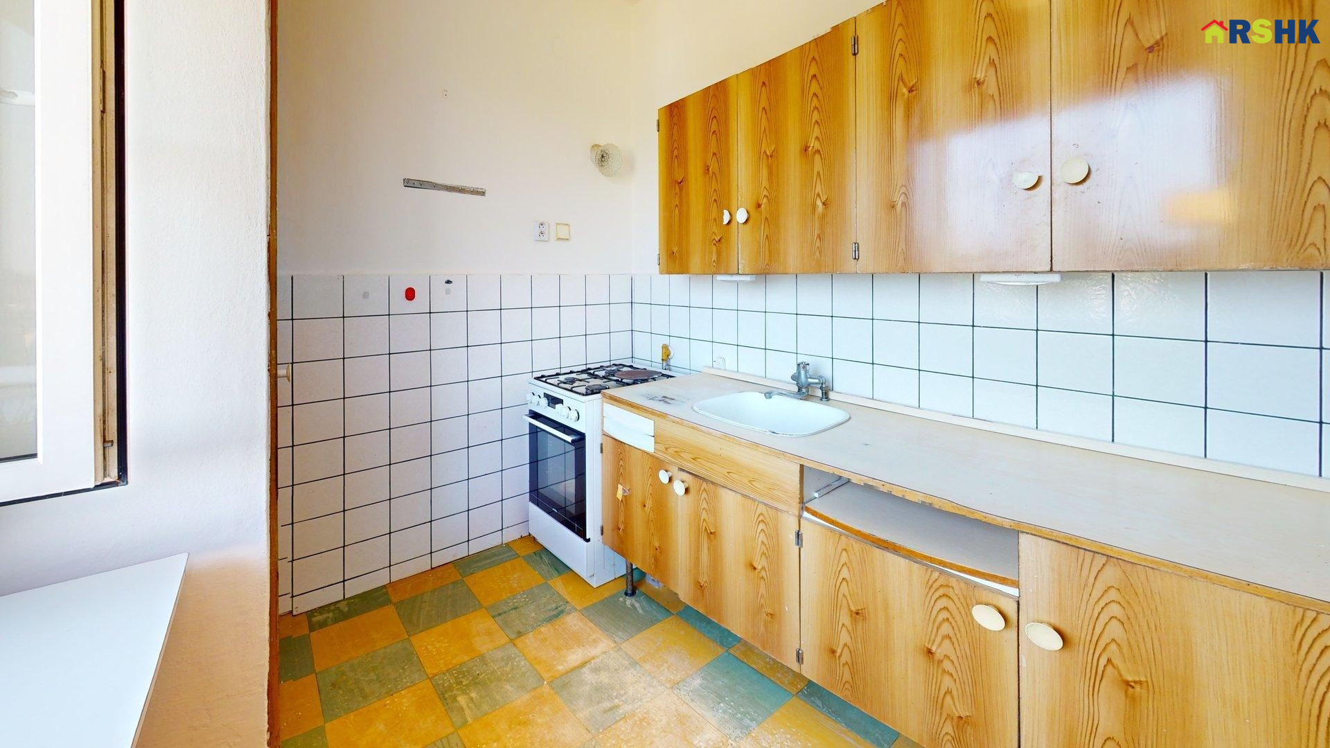 Prodej bytu 2+1 s lodžií, širší centrum HK - obrázek č.14