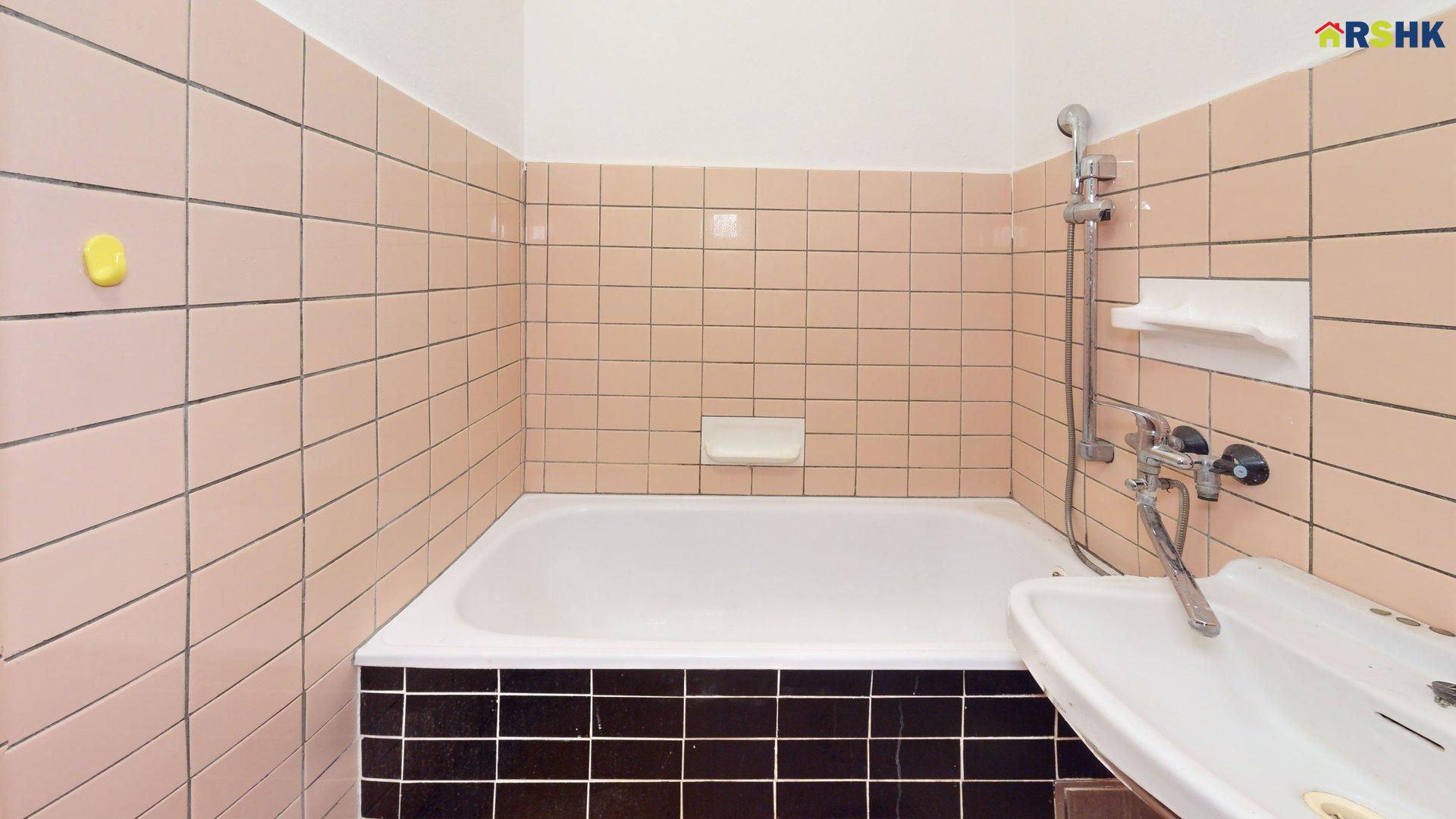 Prodej bytu 2+1 s lodžií, širší centrum HK - obrázek č.11
