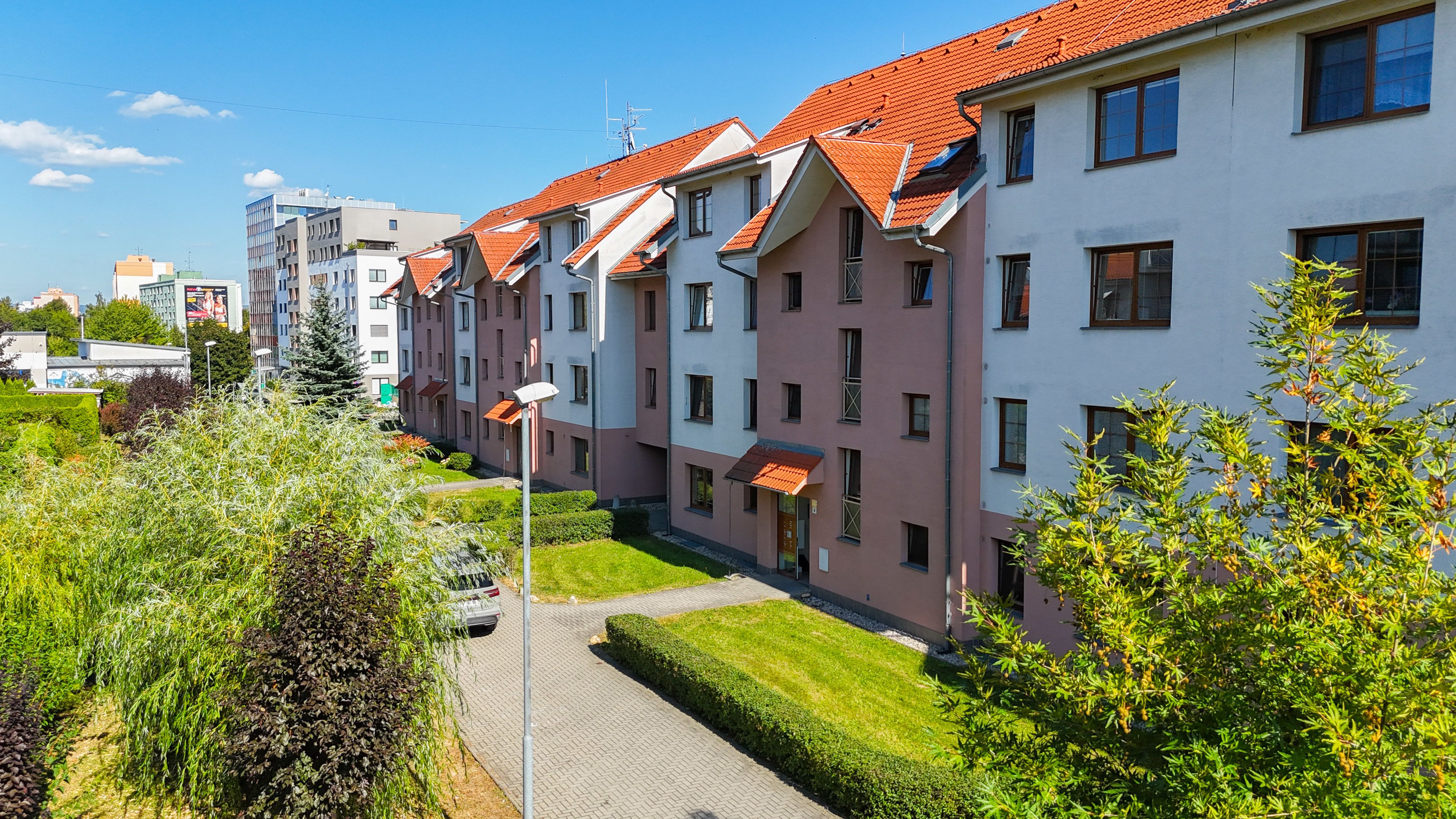 Pronájem exkluzivního bytu 2+1 v Olomouci, ul. Horní Lán - titulní obrázek--