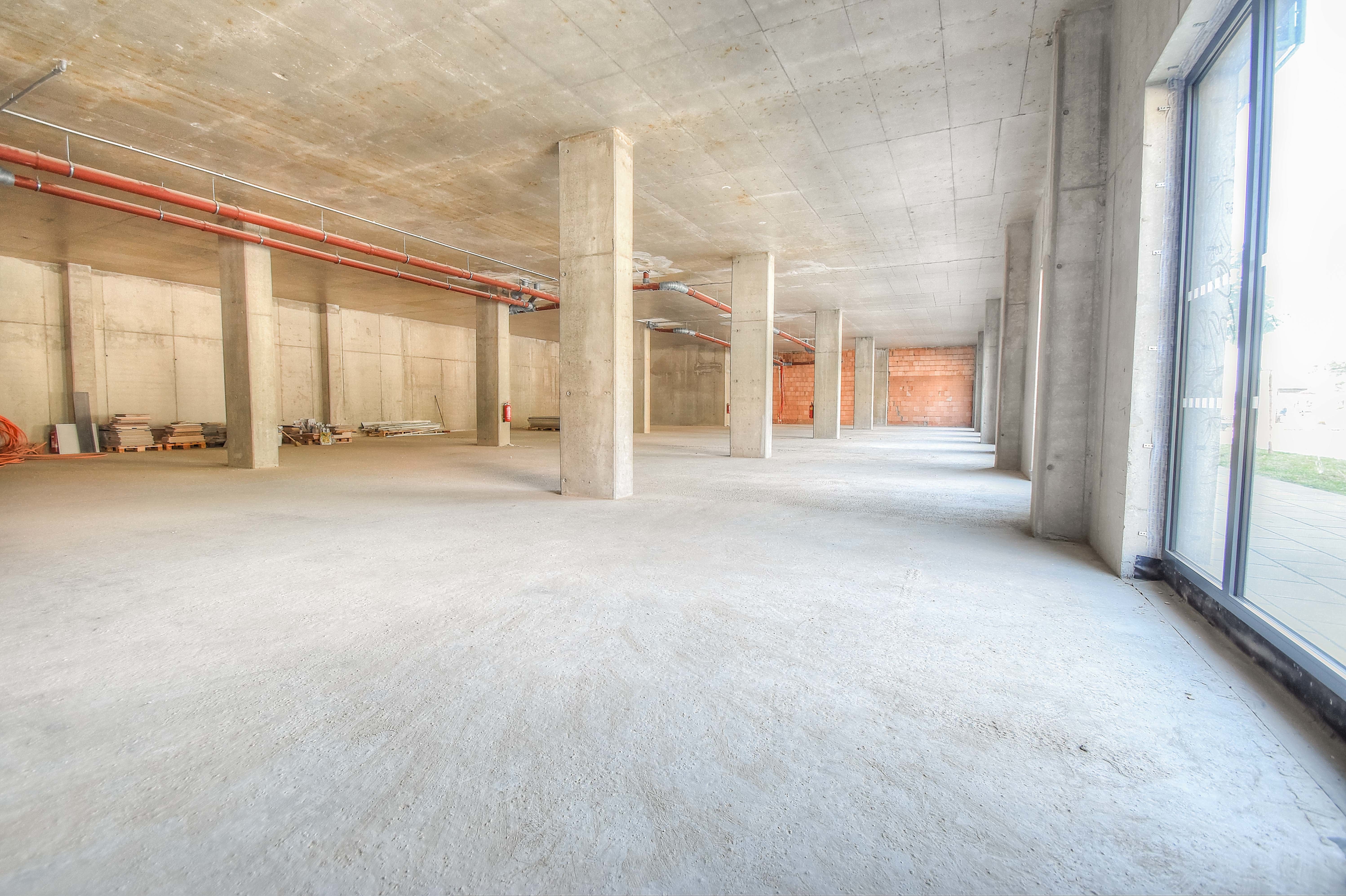 Prodej nových obchodních prostor 235 m2 v OL, Wolkerova ul. - obrázek č.7