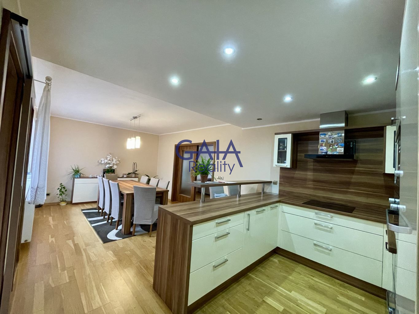 Rodinný dům se dvěma byty - obrázek č.7