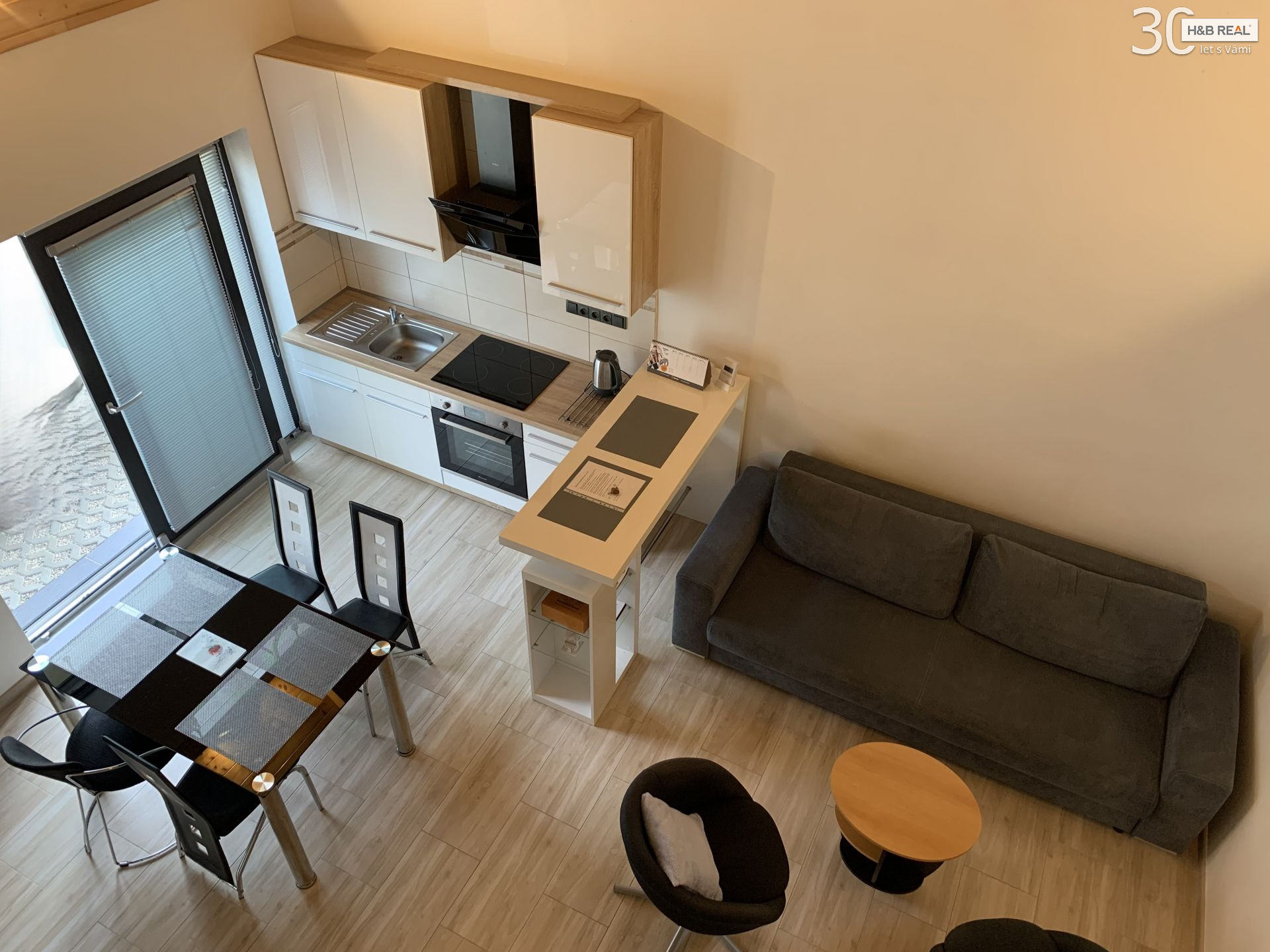 Pronájem luxusního apartmá - obrázek č.8