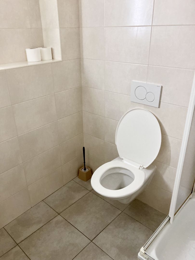 Pronájem bytu 1+kk, 29 m2 v centru Nového Města n/Met. - obrázek č.15