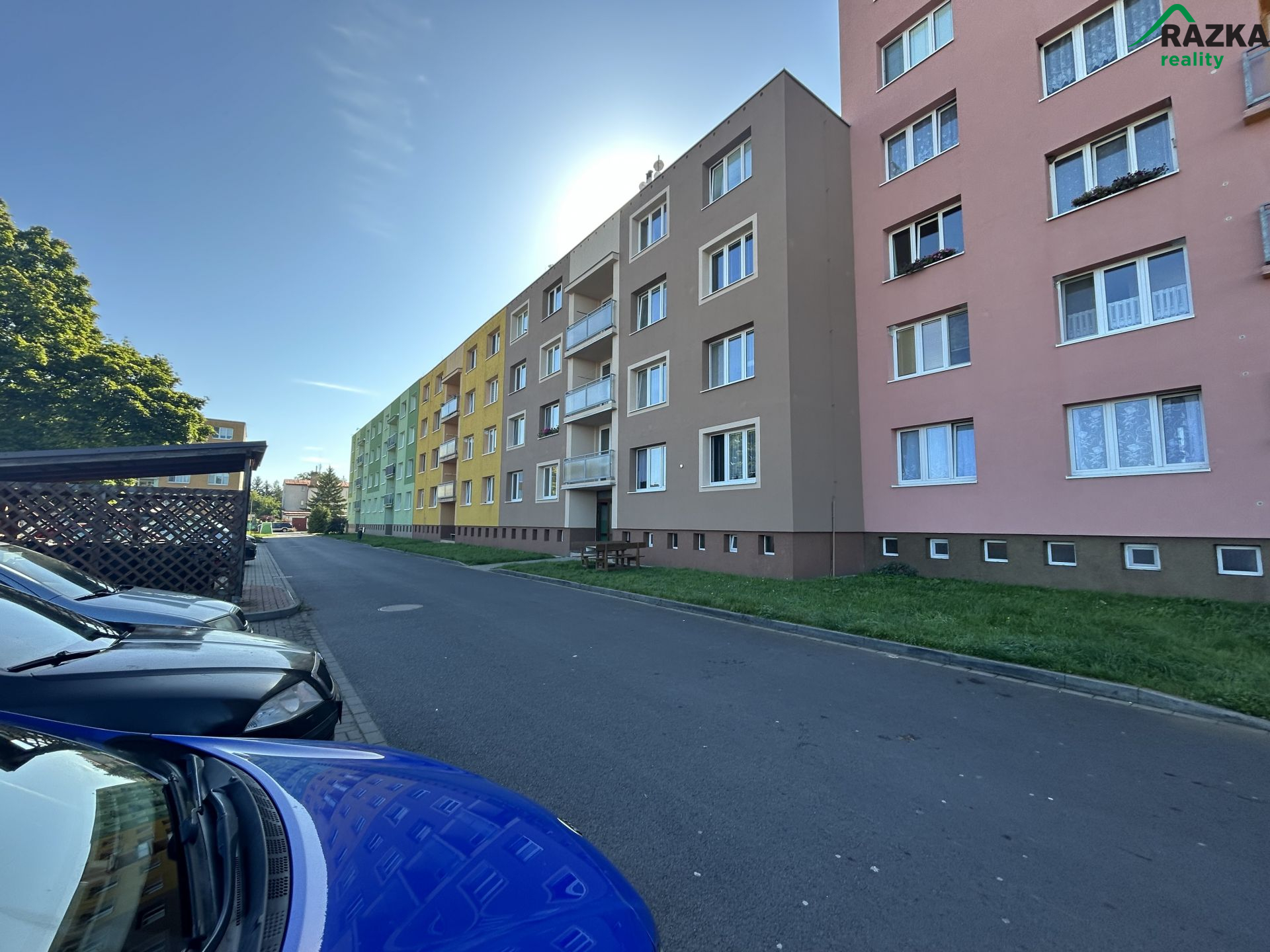 prodej_bytu_2+1_s_lodzii__bor_ul._primdska