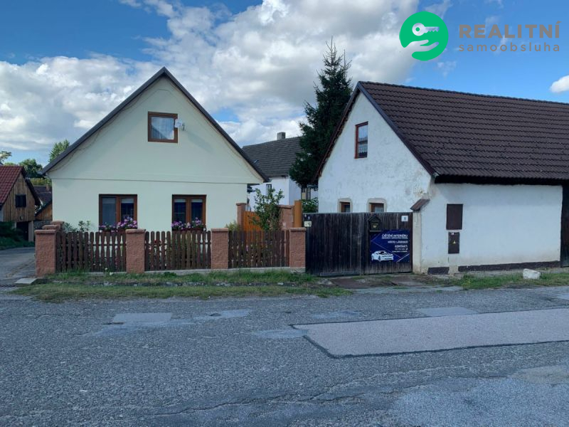 Prodej rodinného domu se stodolou a uzavřeným dvorem - obrázek č.12