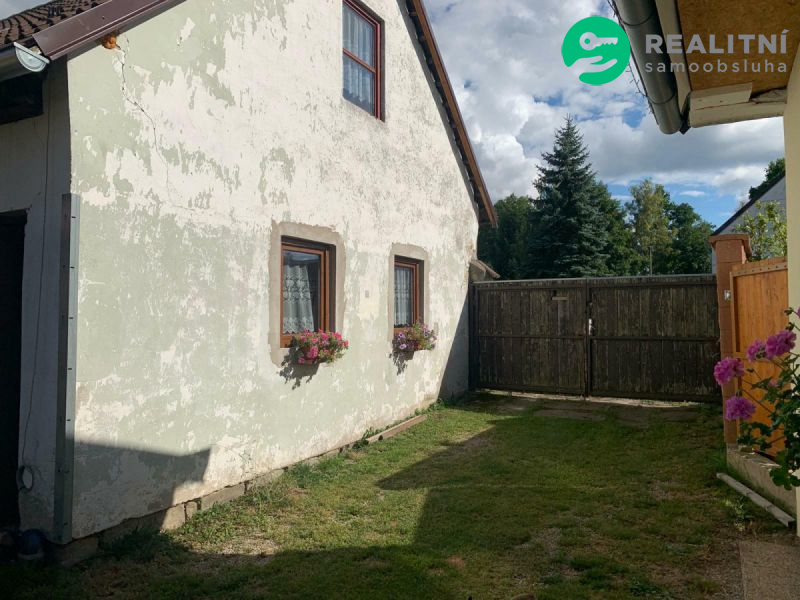 Prodej rodinného domu se stodolou a uzavřeným dvorem - obrázek č.13