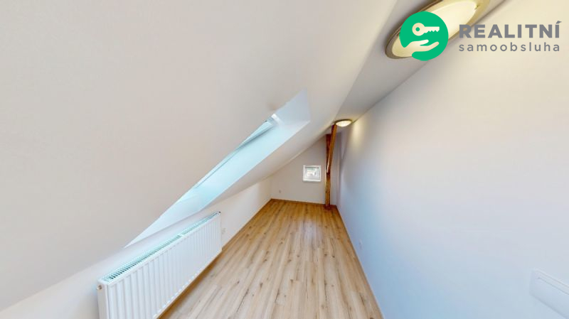 Komfortní a vzdušný byt 3+1 s terasou, 118 m2 - obrázek č.18