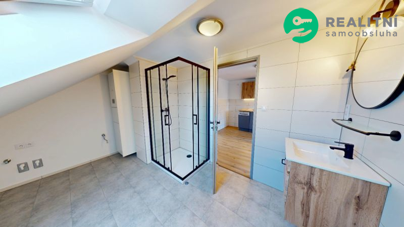 Komfortní a vzdušný byt 3+1 s terasou, 118 m2 - obrázek č.19