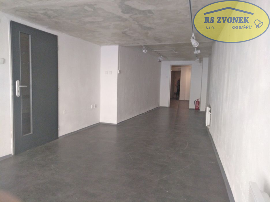 Pron. obchodu, ul.1.Máje, Olomouc - obrázek č.2