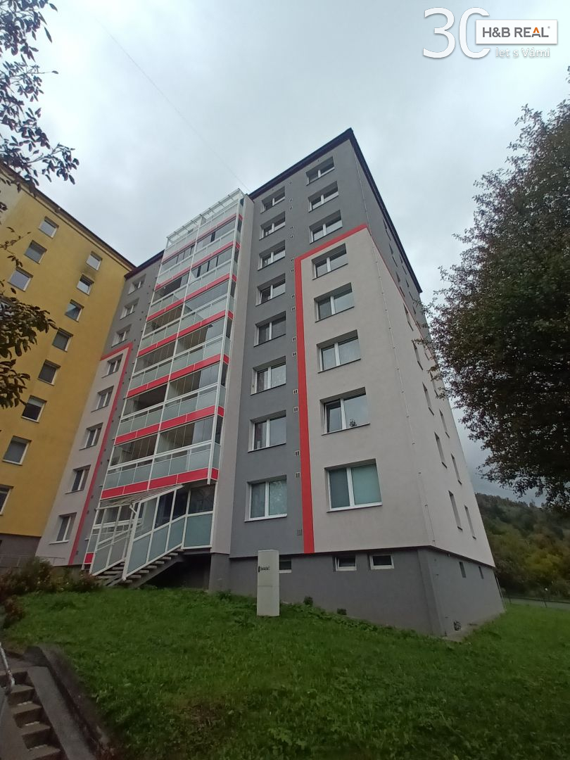 Prodej bytu 3+1 Vsetín - titulní obrázek--