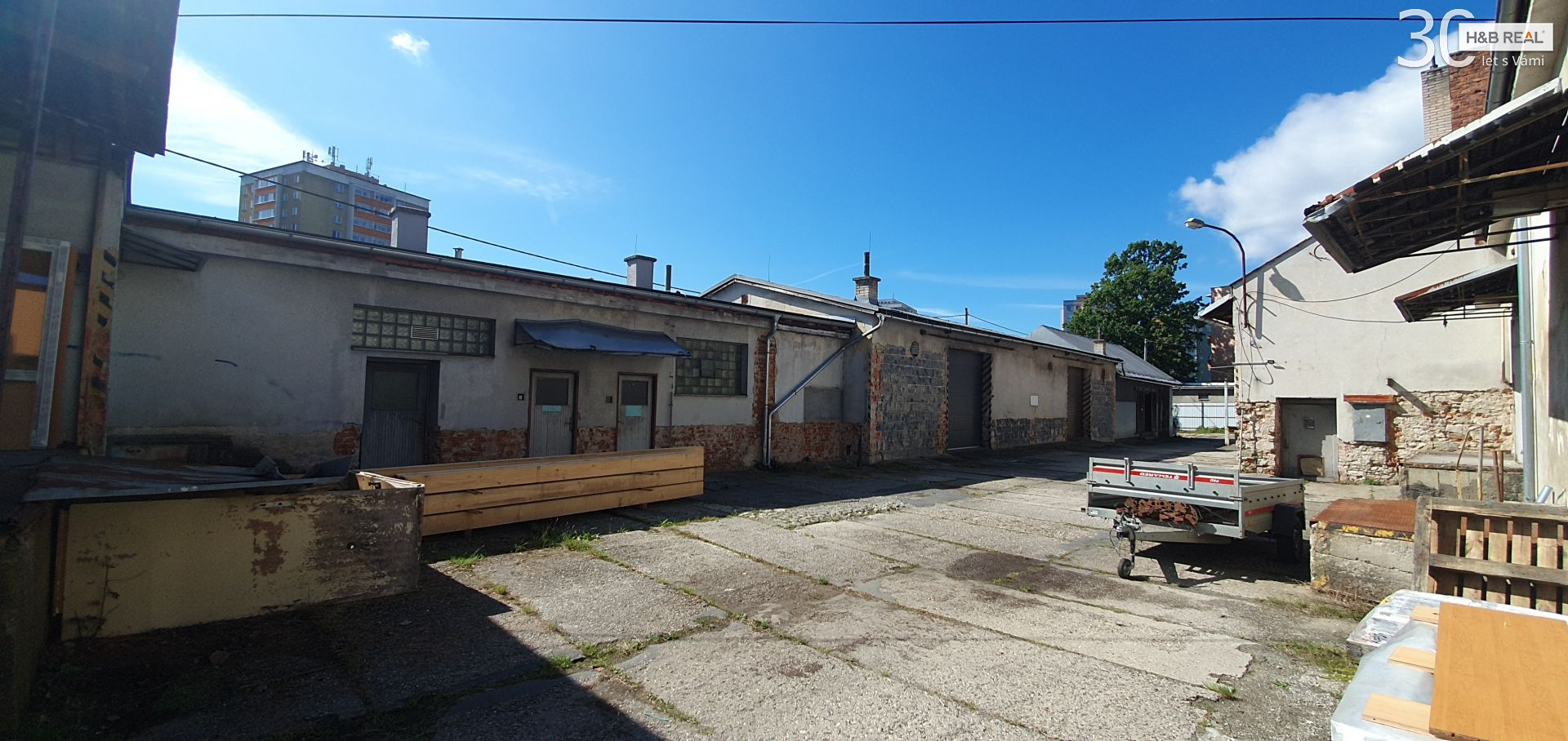Pronájem skladových prostor 550 m2, Vsetín, ul. 4. Května - obrázek č.2