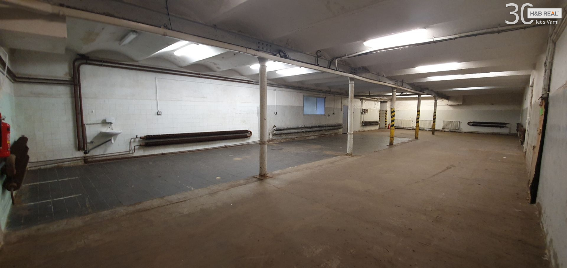 Pronájem skladových prostor 550 m2, Vsetín, ul. 4. Května - obrázek č.11