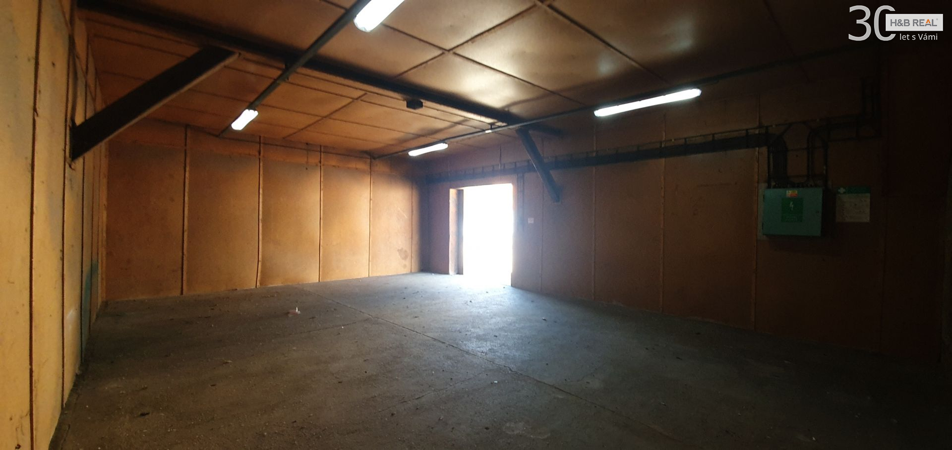 Pronájem skladových prostor 550 m2, Vsetín, ul. 4. Května - obrázek č.23