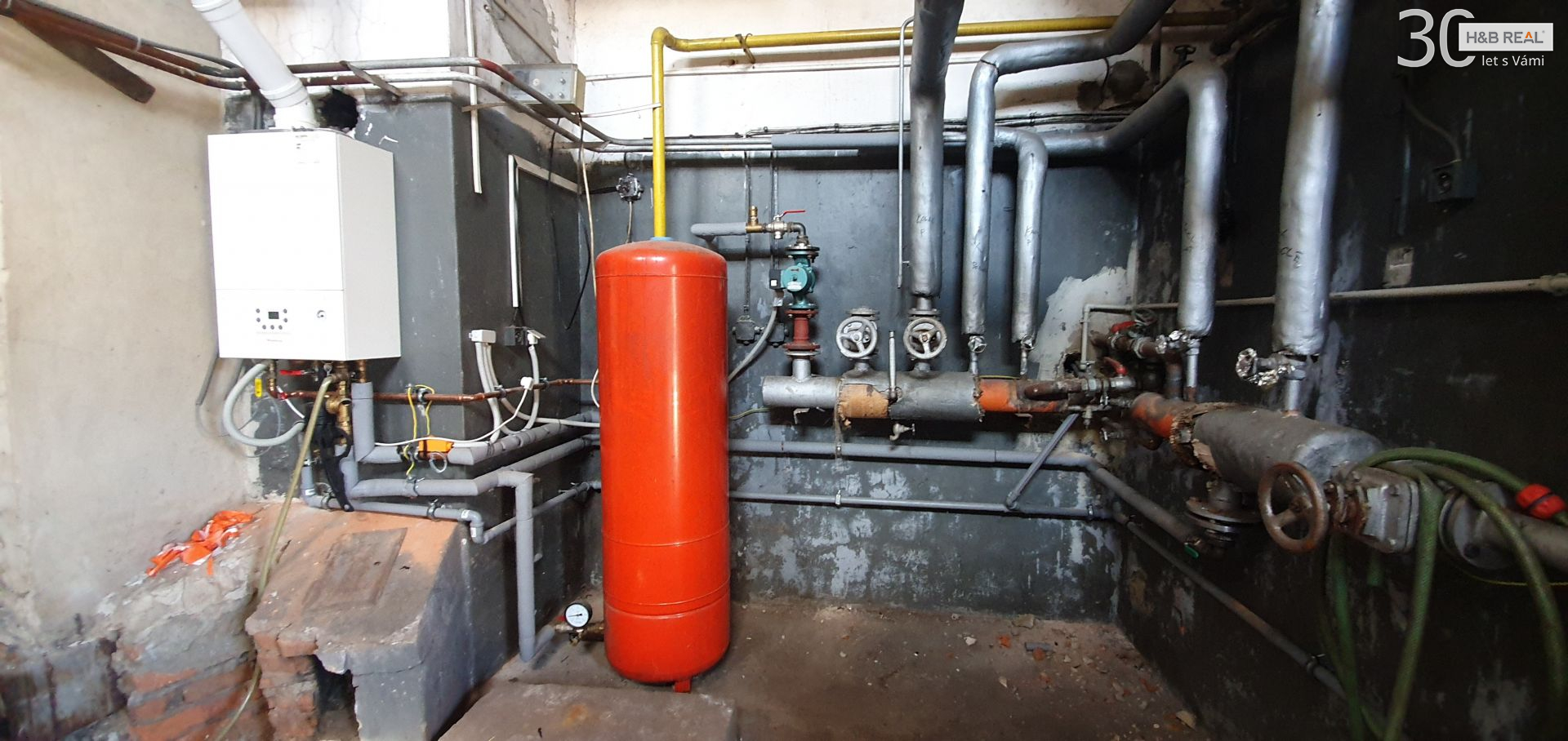 Pronájem skladových prostor 550 m2, Vsetín, ul. 4. Května - obrázek č.27