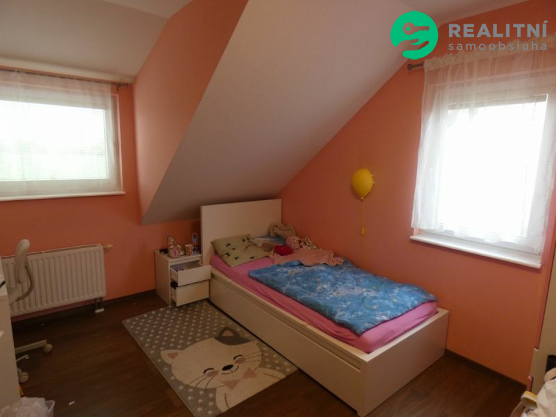 Prodej RD Rajhrad, 5+1, bazén, klimatizace - obrázek č.19