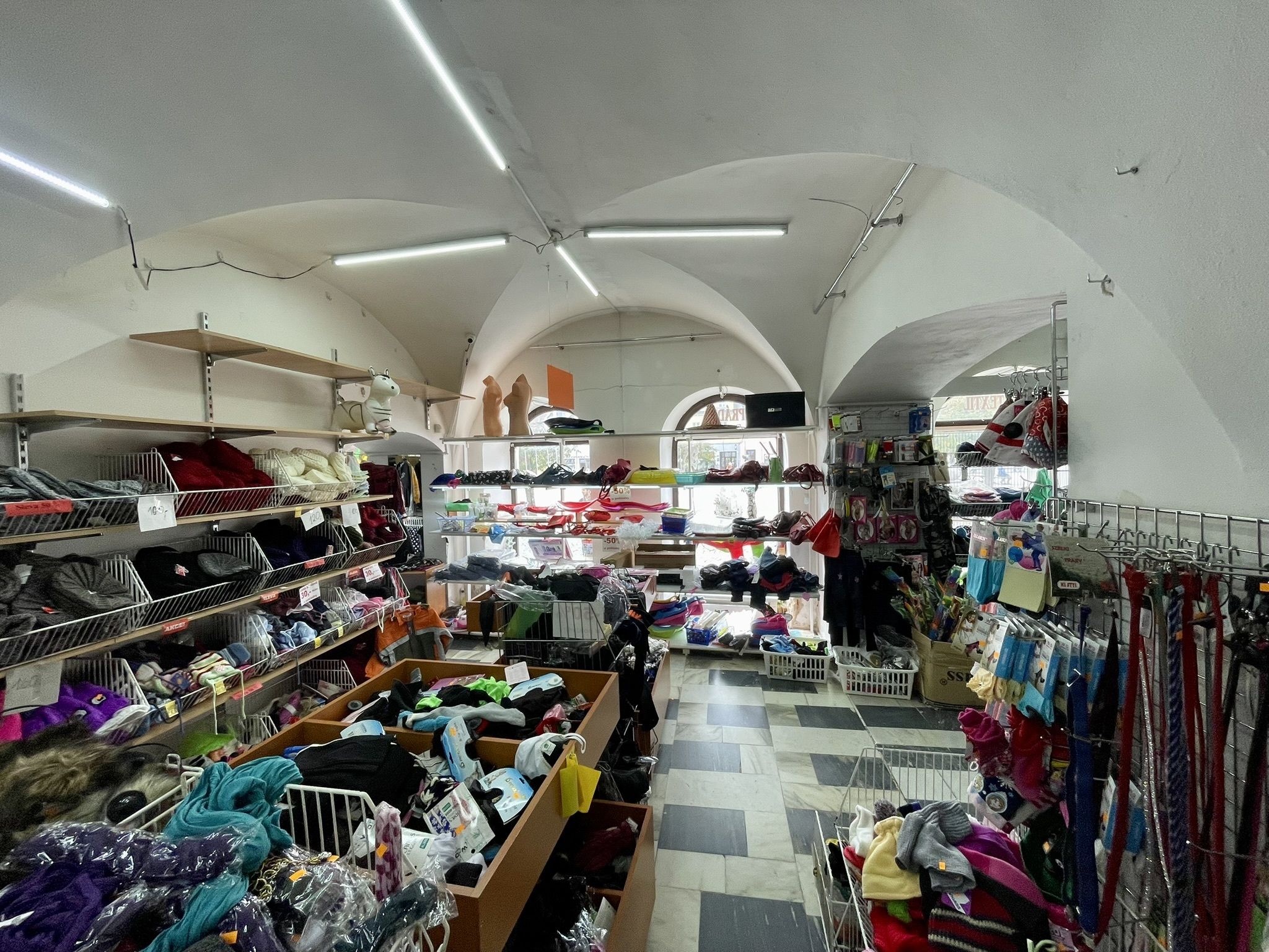 Prodej, Obchodní prostor, 800m2, Bruntál - obrázek č.4