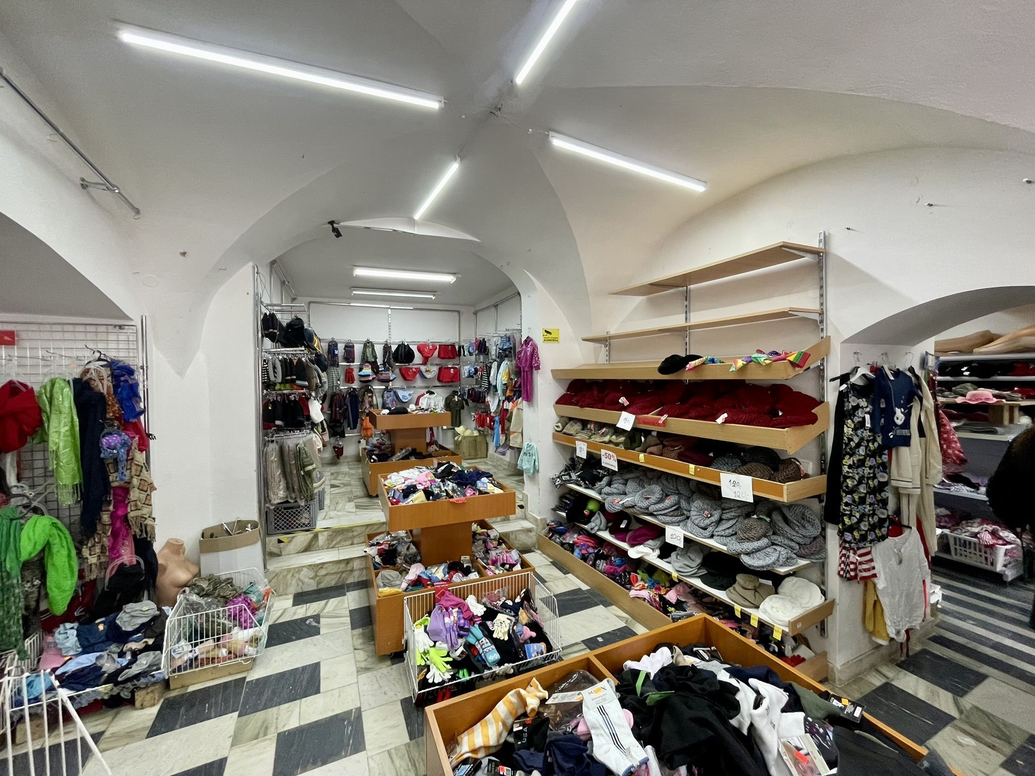 Prodej, Obchodní prostor, 800m2, Bruntál - obrázek č.6