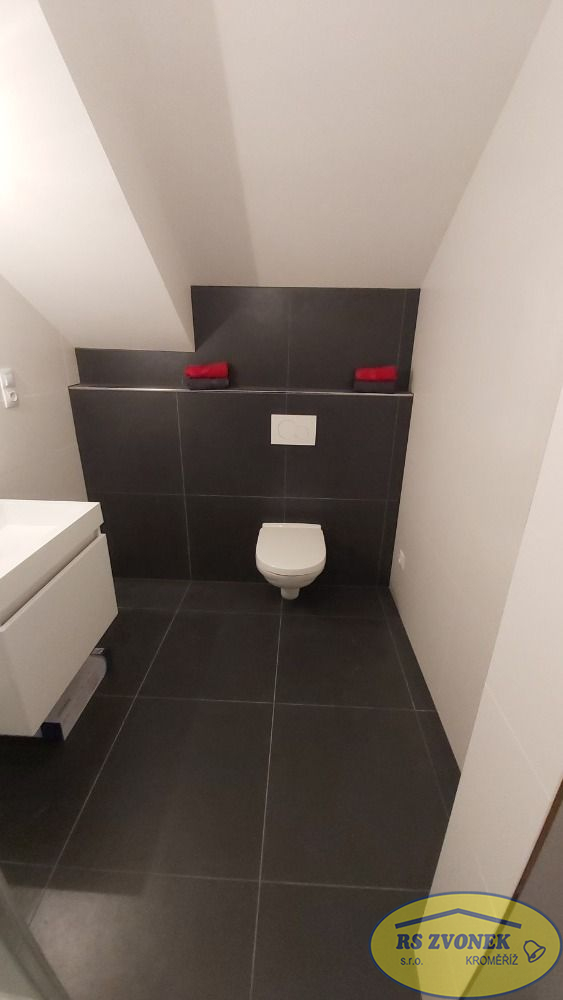 Pronájem nadstandard. mezonetového BOV 3+KK , Štěchovice, KM - obrázek č.9