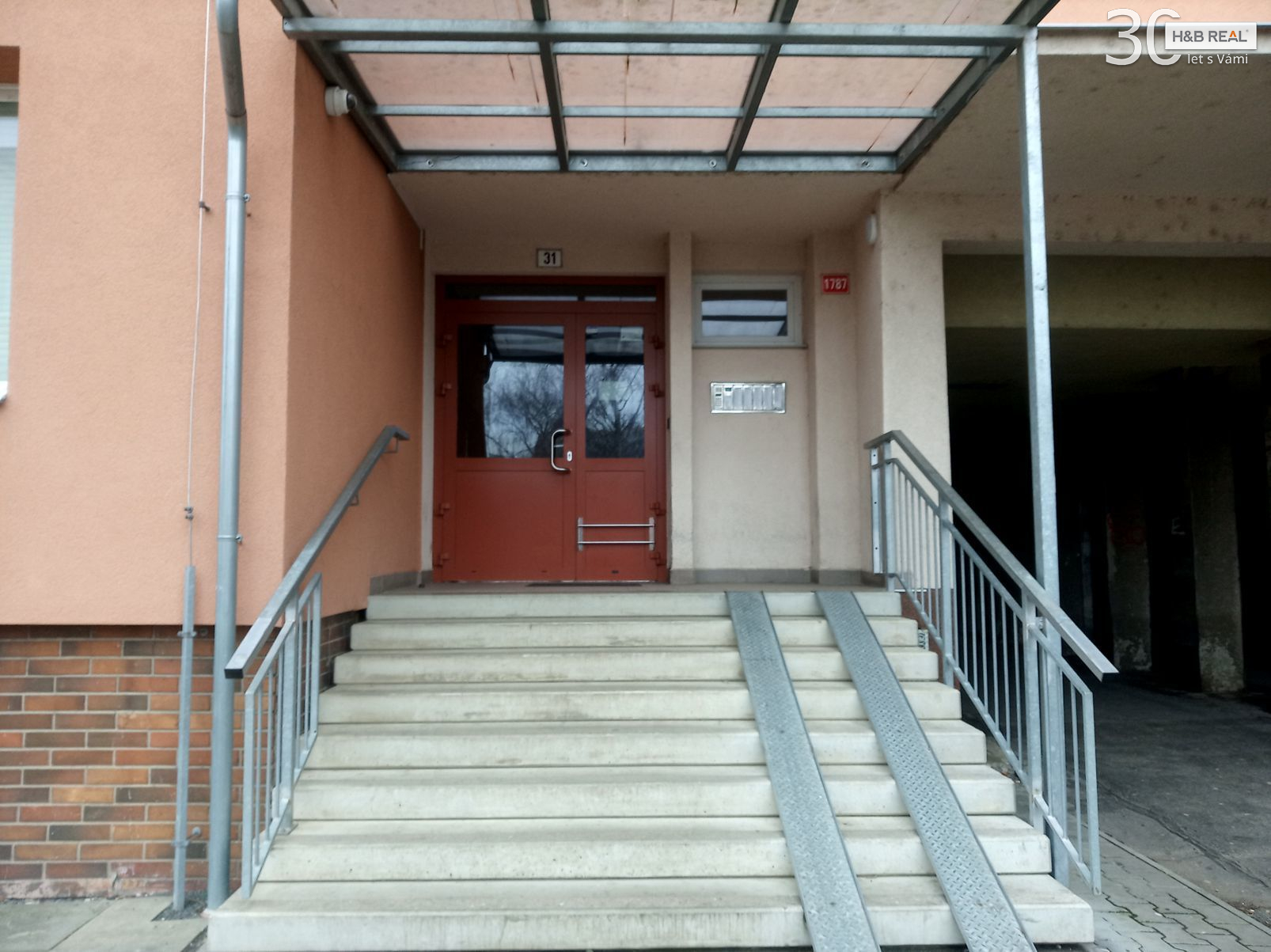 Pronájem zařízeného rek. bytu 1+KK (Přerov, ul. Trávník) - obrázek č.11