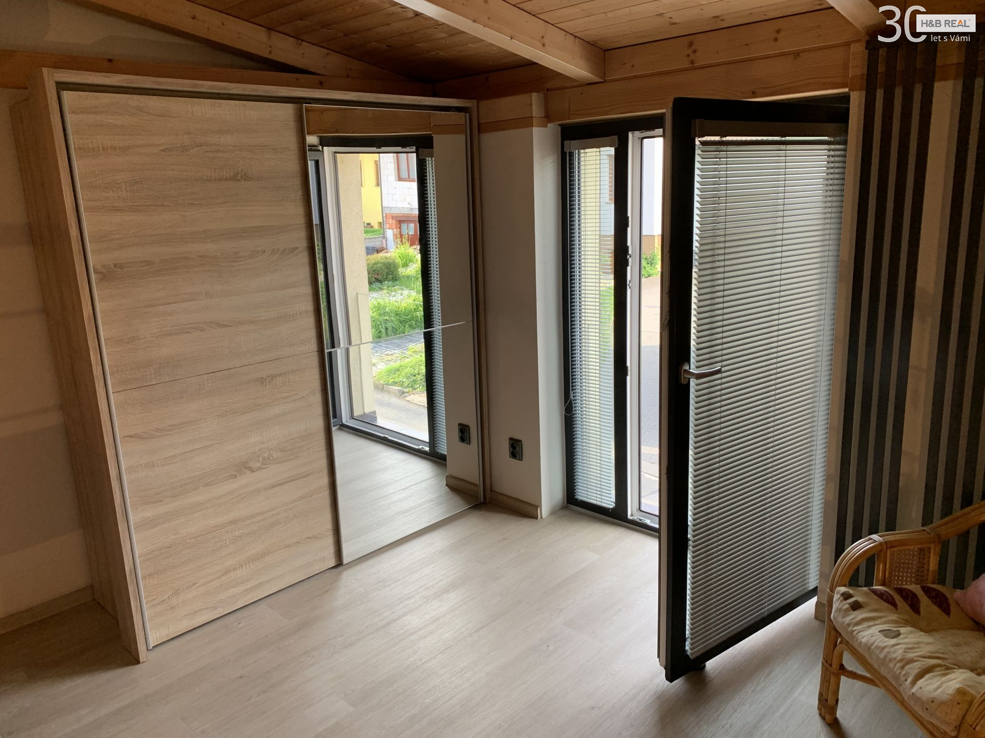 Pronájem luxusního RD   - obrázek č.12