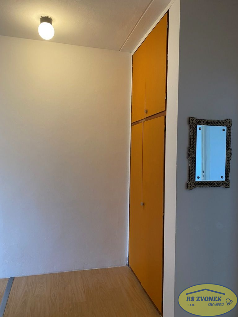 Pronájem BOV 2+1, Moravská, KM - obrázek č.8