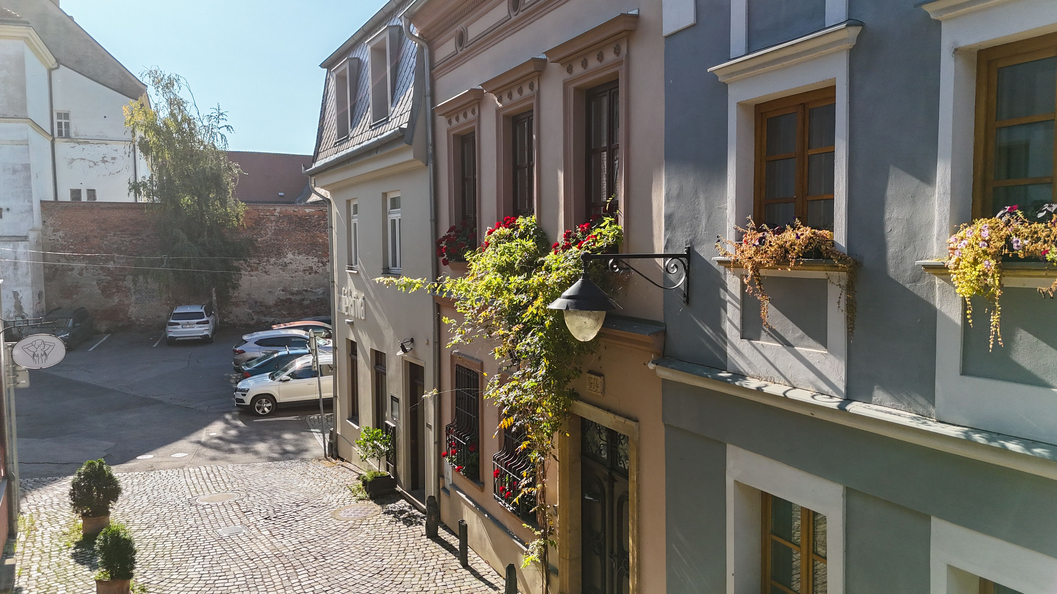 Zrekonstruovaný dům v centru Olomouce, ul. Šemberova - obrázek č.2