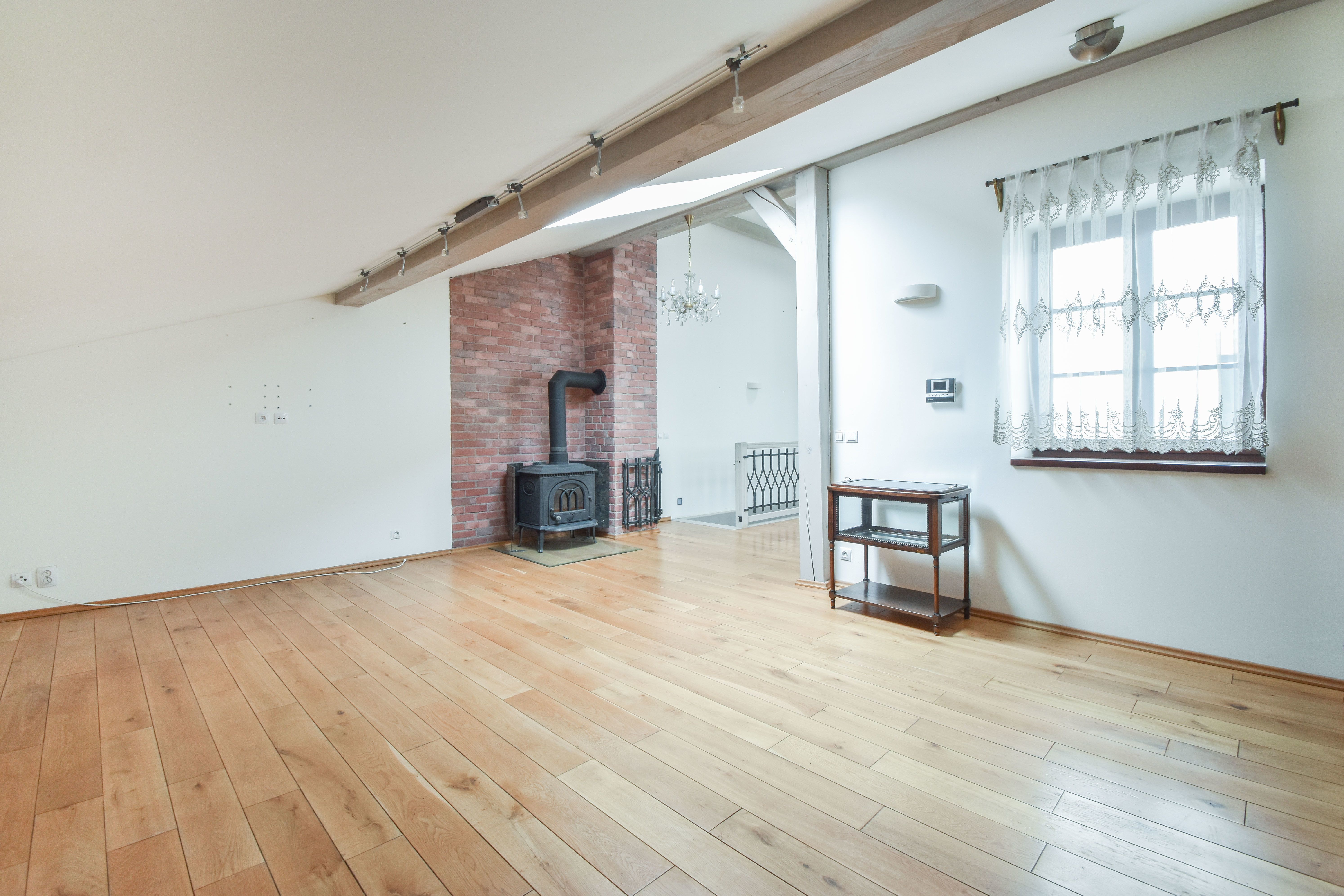 Zrekonstruovaný dům v centru Olomouce, ul. Šemberova - obrázek č.7