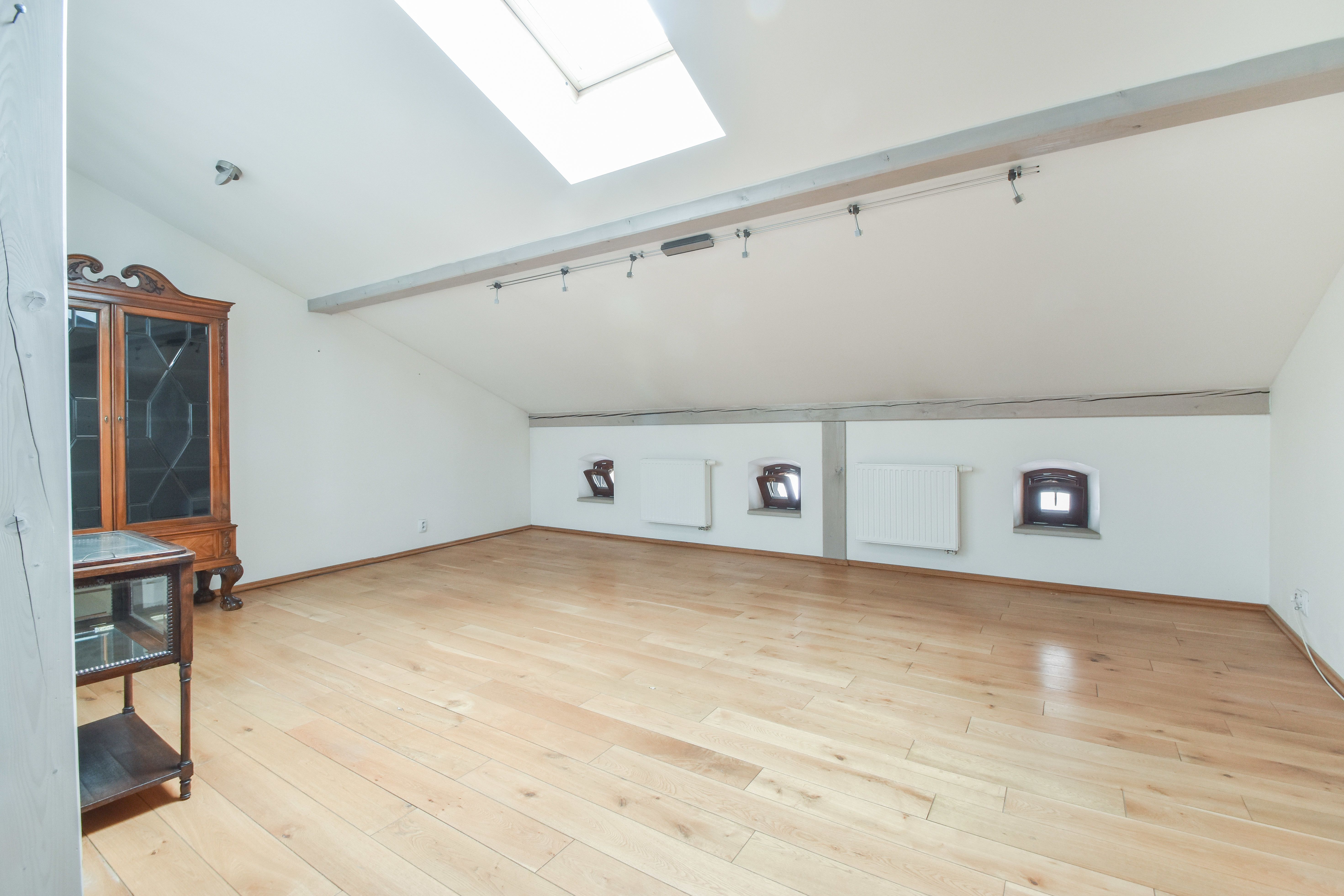 Zrekonstruovaný dům v centru Olomouce, ul. Šemberova - obrázek č.8