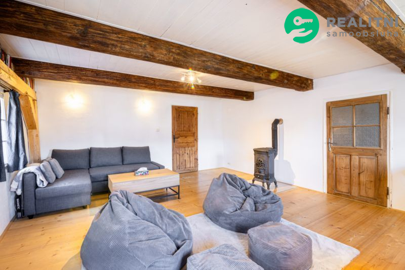 Roubenka s duší v centru města Vimperk - obrázek č.3