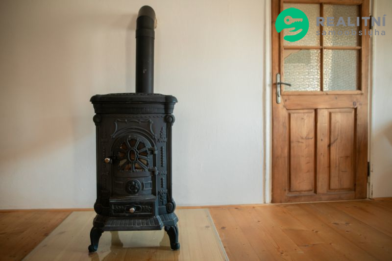 Roubenka s duší v centru města Vimperk - obrázek č.4