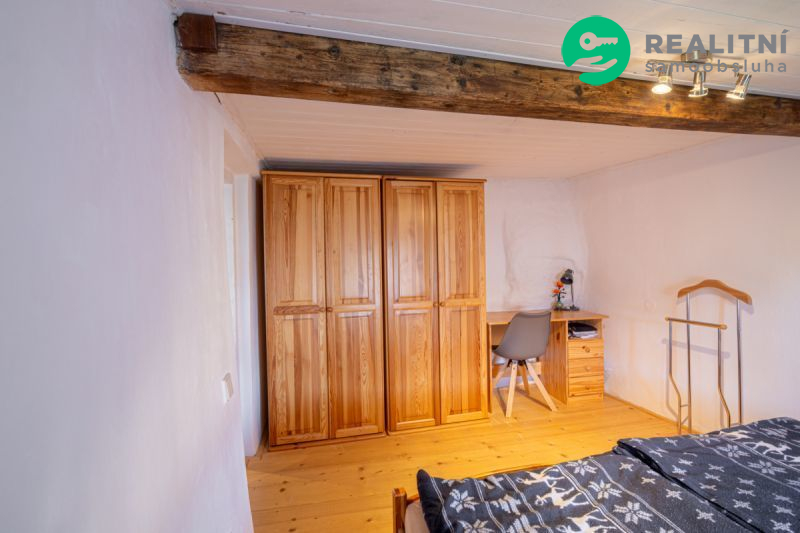 Roubenka s duší v centru města Vimperk - obrázek č.6