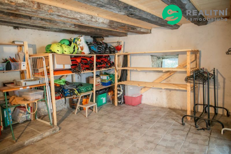 Roubenka s duší v centru města Vimperk - obrázek č.21