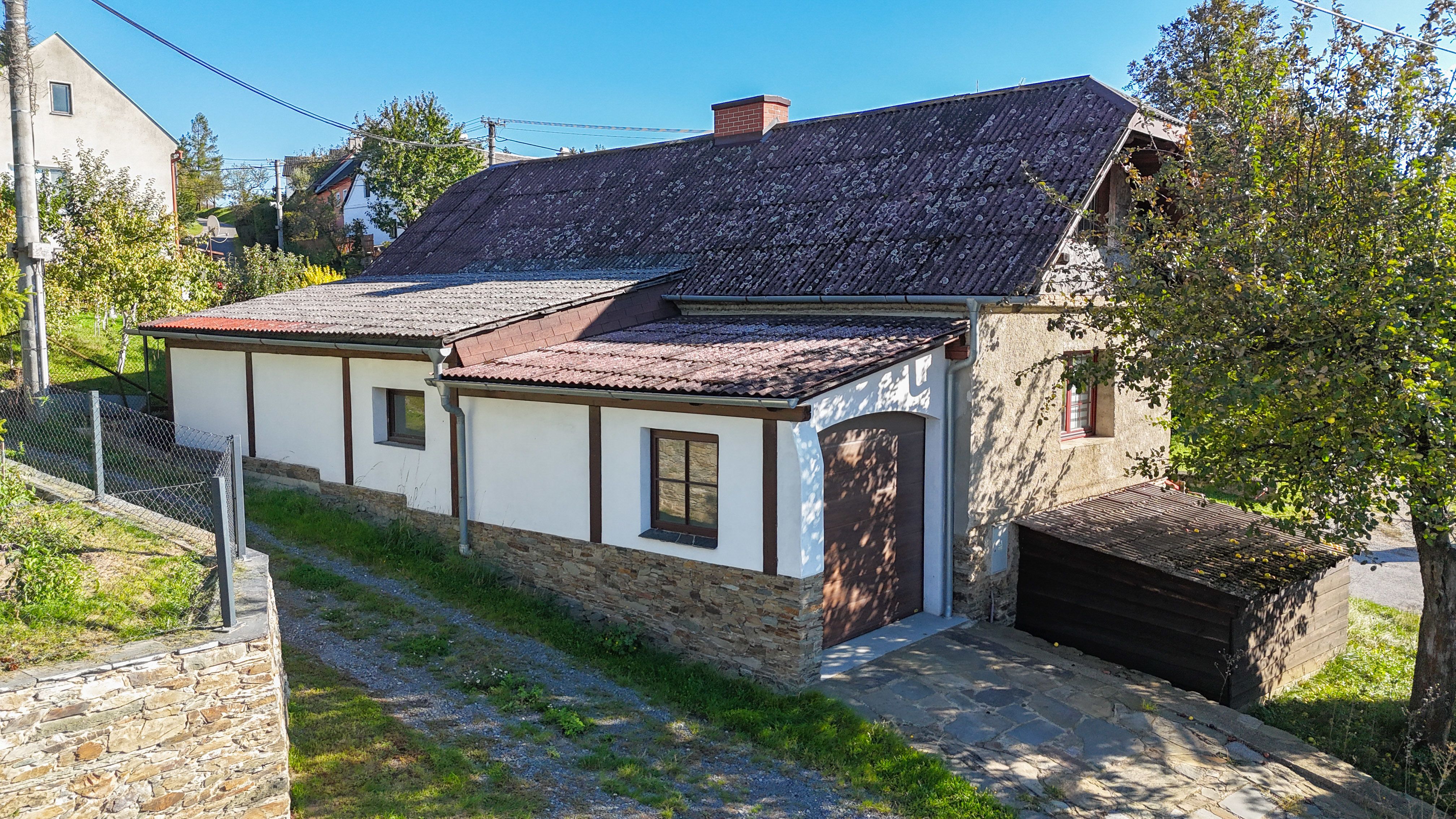 Prodej rodinného domu u Šternberka - obrázek č.1