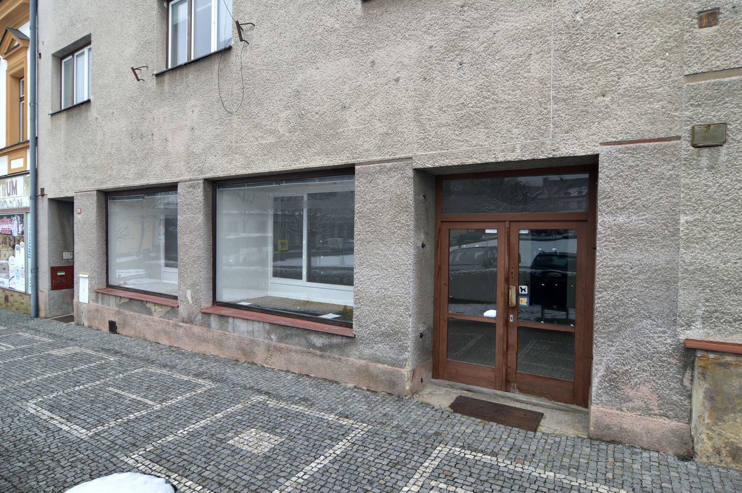 Pronájem obchodu v Opočně, Kupkovo náměstí - titulní obrázek--