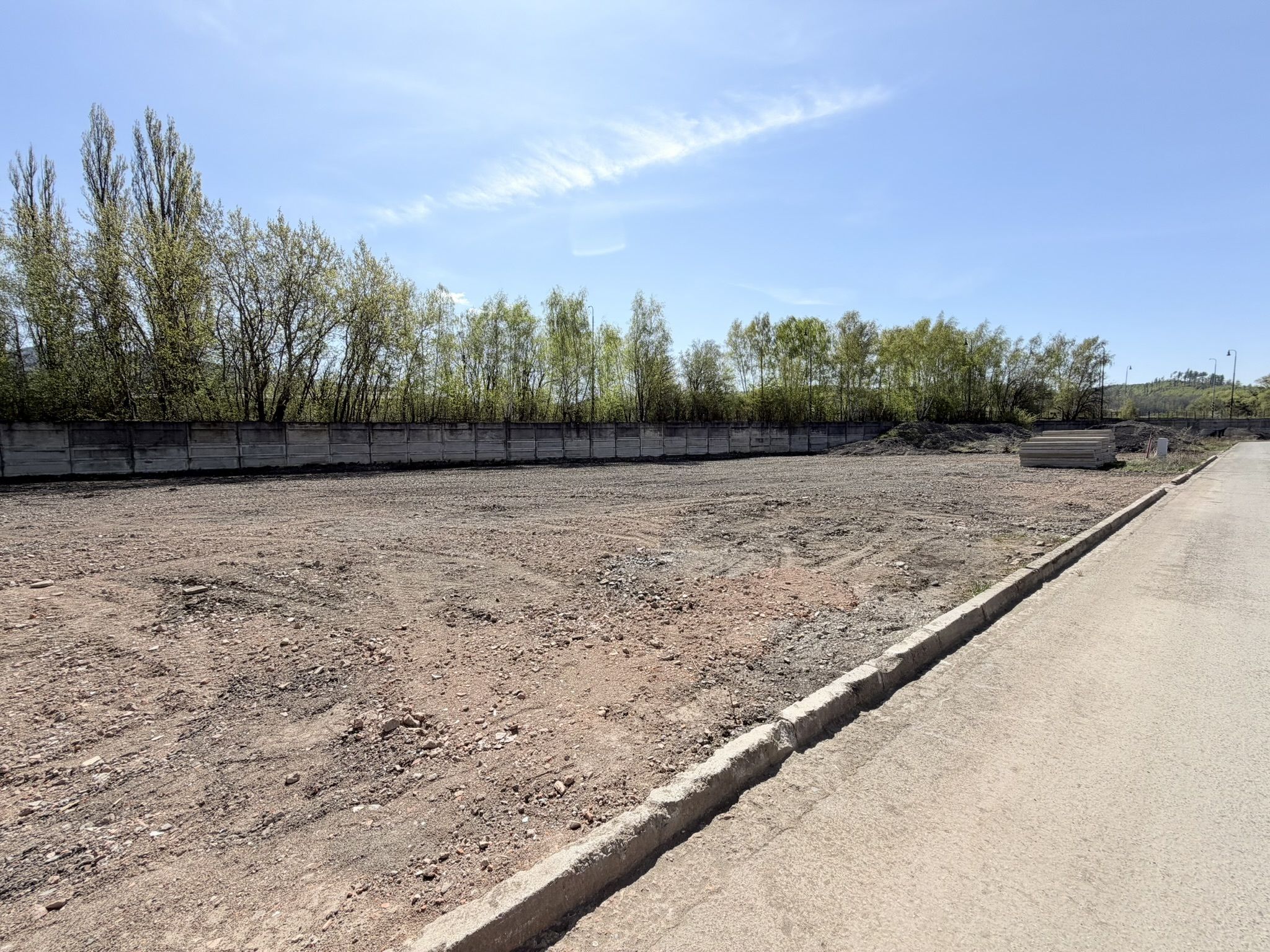 Pronájem , Komerční pozemek, 6.000m2, Bystřice pod Hostýnem - titulní obrázek--
