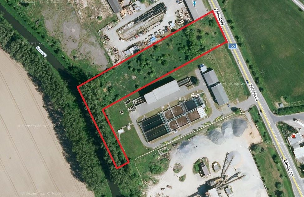 Kom. pozemek 7.655 m2, Hulín - titulní obrázek--