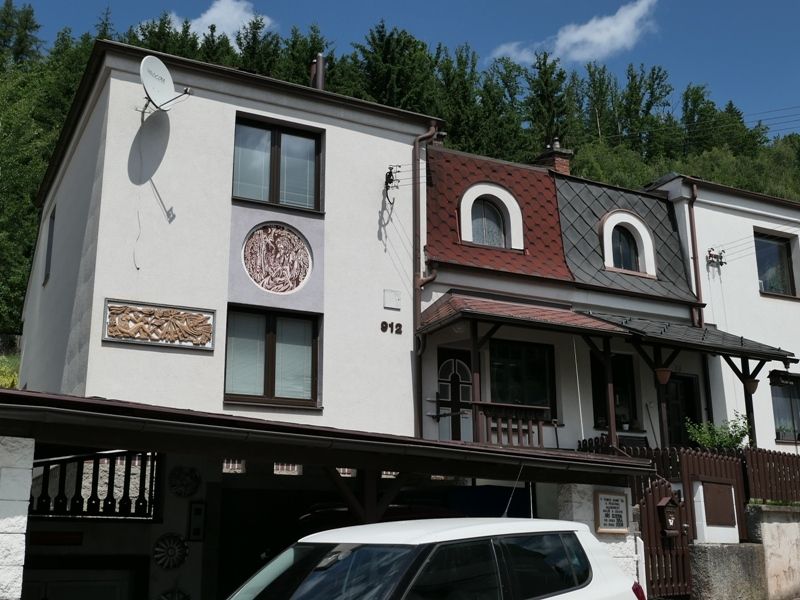 Prodej RD, ul. Pod Montací, Náchod - titulní obrázek--