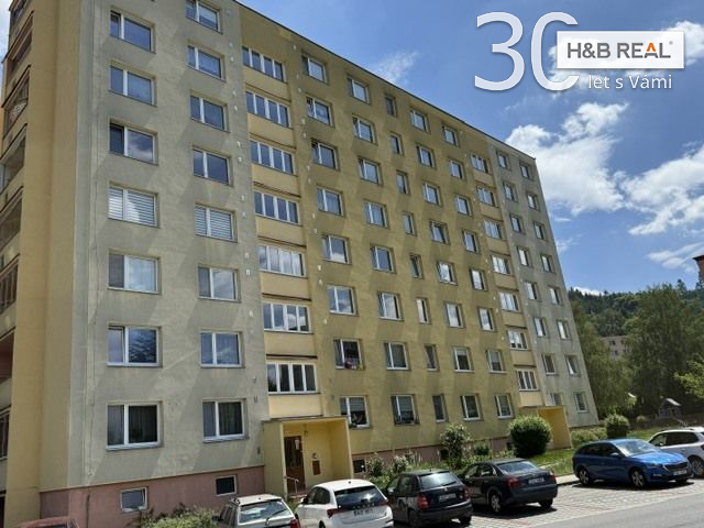 Prodej bytu 3+1 Vsetín, Rokytnice 68m2 - titulní obrázek--
