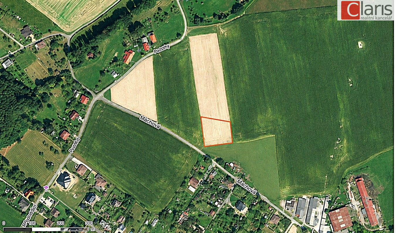 Pozemek 2 318 m² Kopřivnice, investiční příležitost - titulní obrázek--